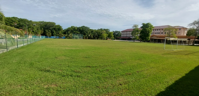 Gelanggang Bola Sepak-2
